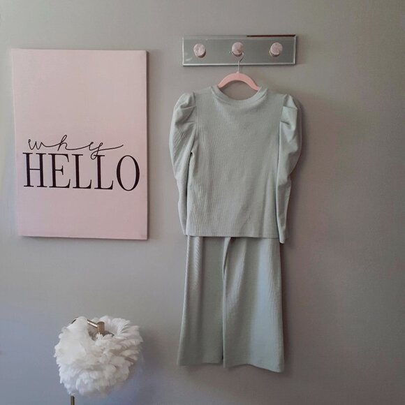 NWT Rachel Zoe icy mint green puff sleeve sweatshirt top & belted sweatpants set - Picture 4 of 14